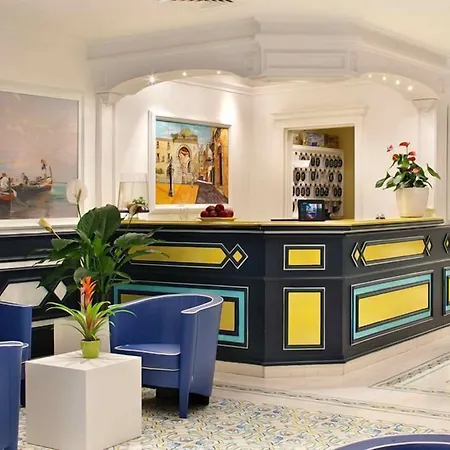 アストリア ソレント